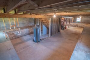 Free and Clear Basement Helps Buyers Imagine the Possibilities